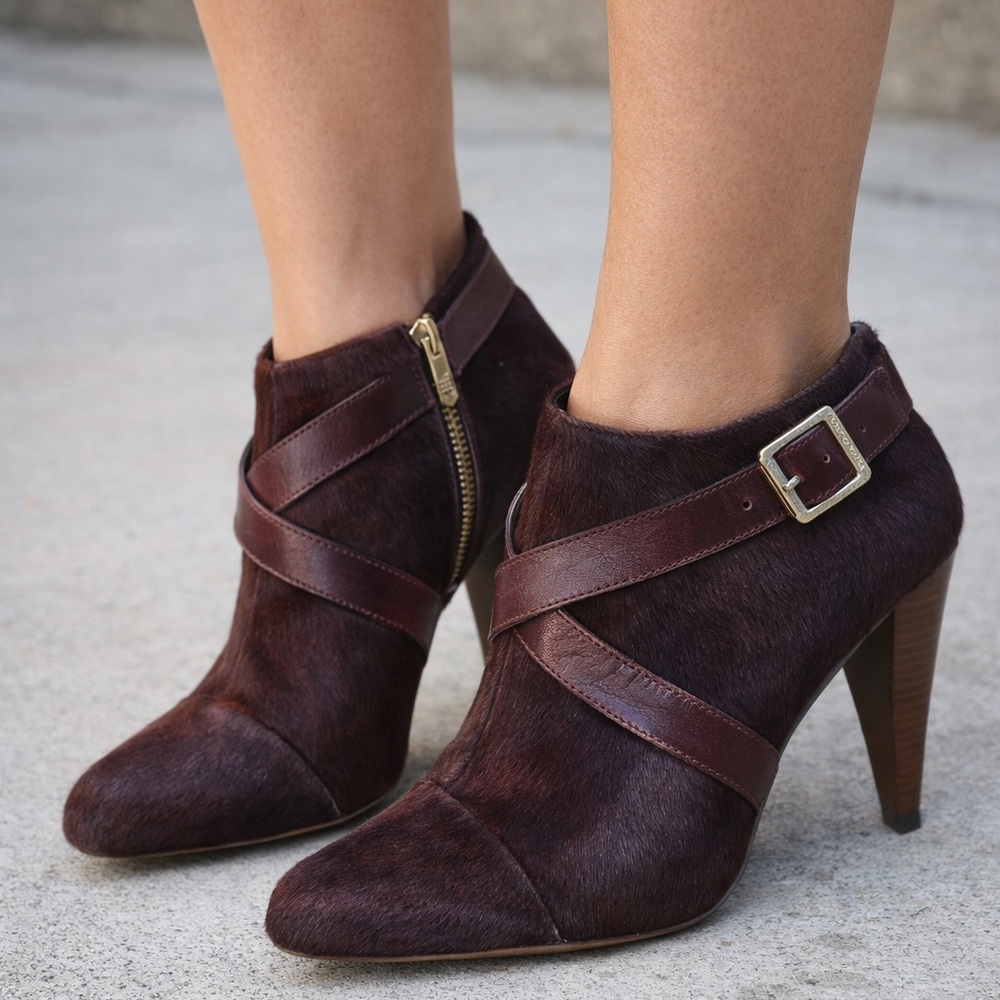 Vince Camuto Burgundy Pony Hair Stacked Heels 7.5 B